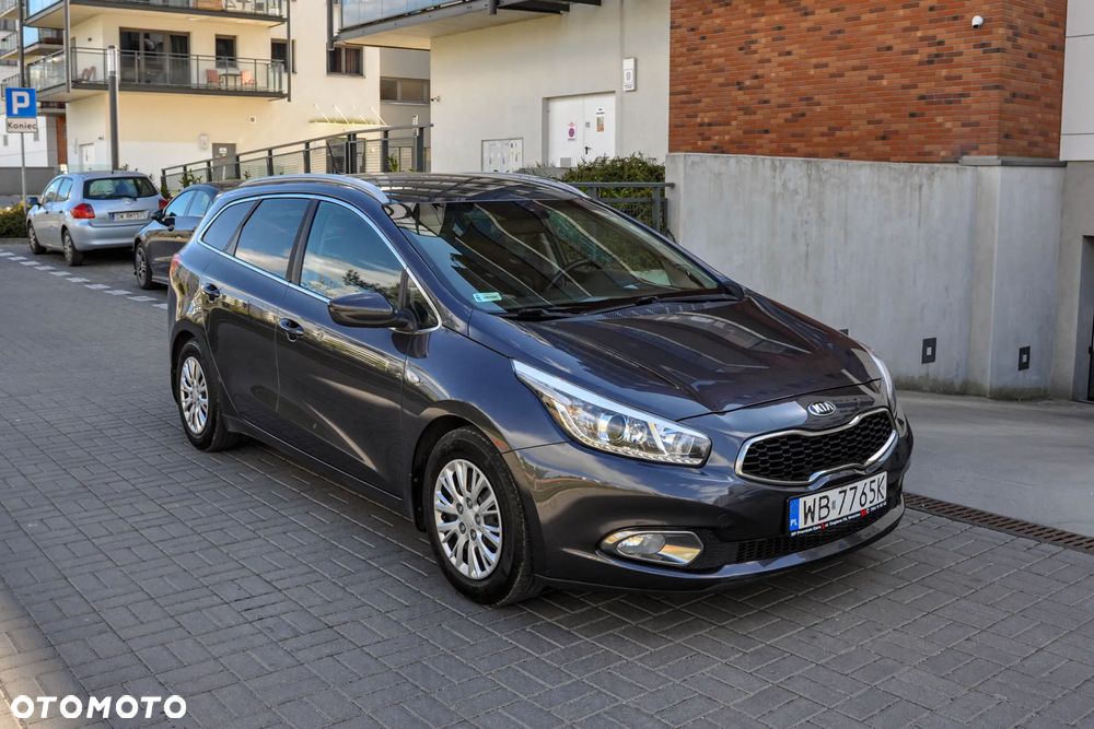 Kia Ceed - 6