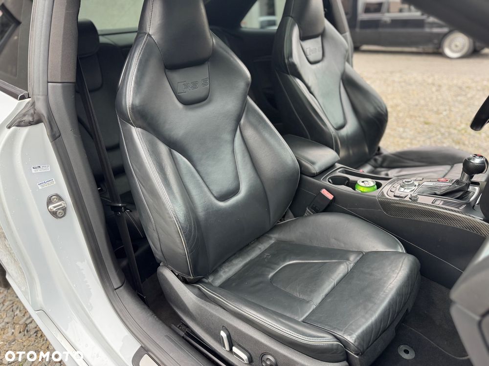 Audi RS5 Coupé Standard - 33