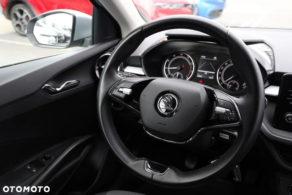 Skoda Fabia 1.0 TSI Ambition - 30