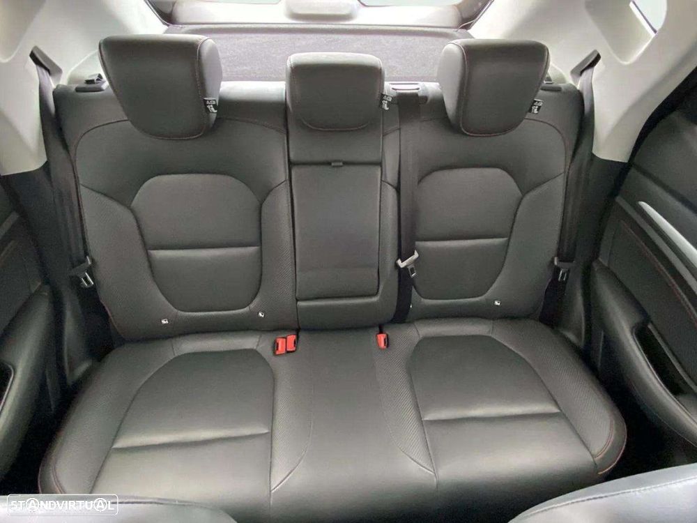 MG ZS EV 72.6 kWh Luxury OBC 11 kW - 14