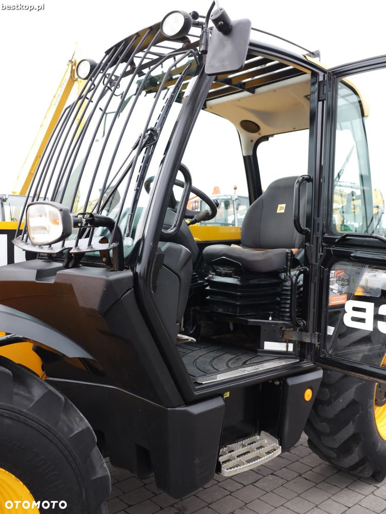 JCB 531-70 - 28