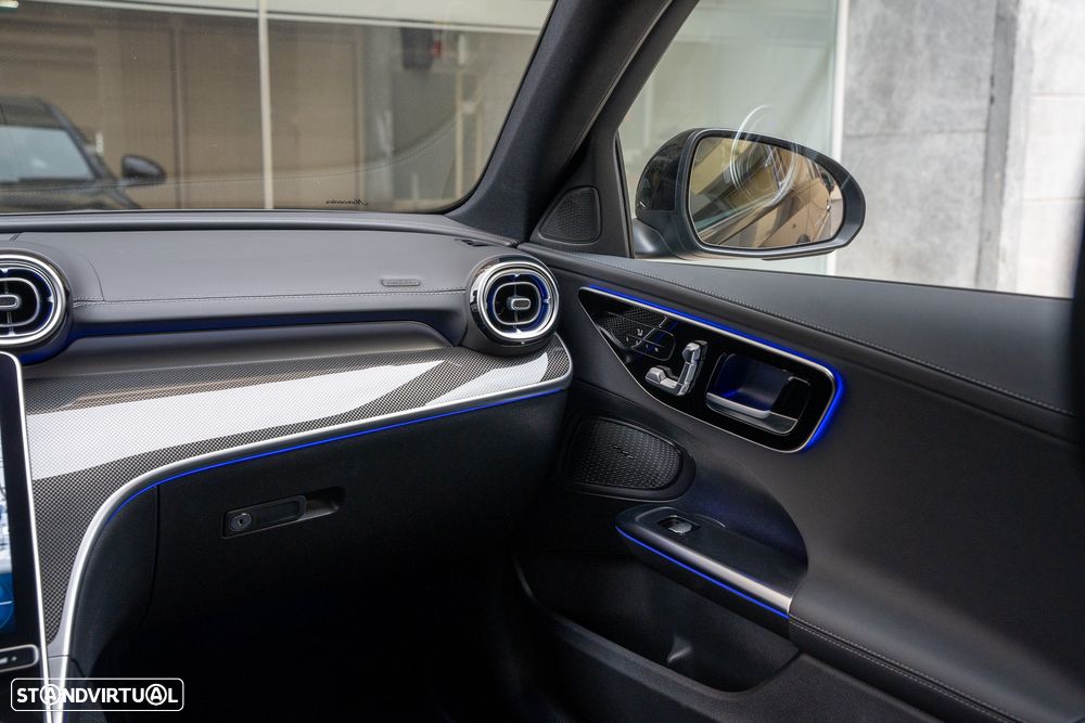 Mercedes-Benz C 300 d AMG Line - 13