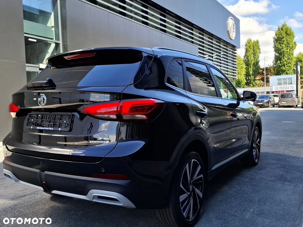 MG ZS 1.5 HEV+ Exclusive - 18