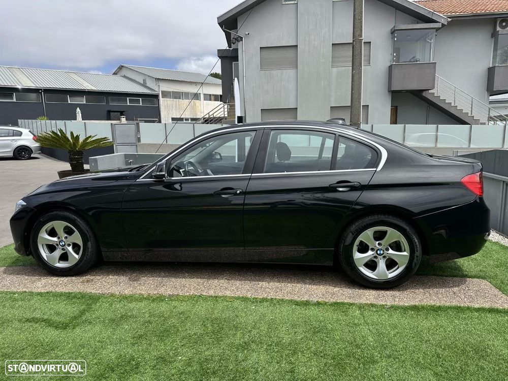BMW 320 d EfficientDynamics Line Sport - 18