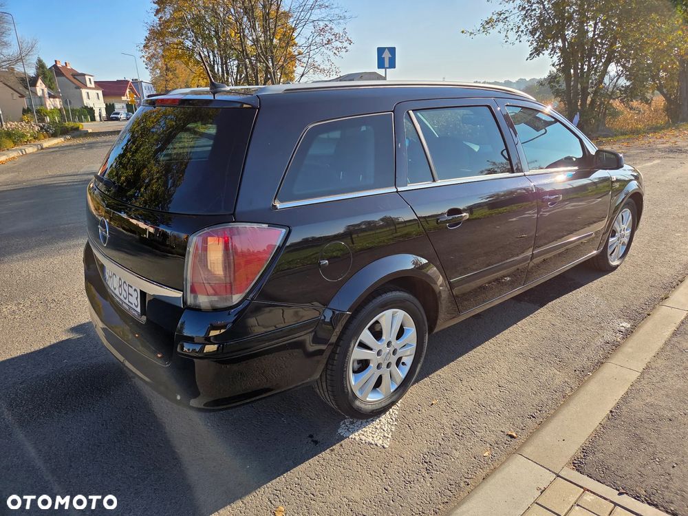 Opel Astra III 1.9 CDTI Enjoy - 3