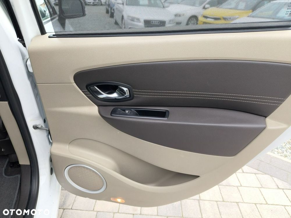 Renault Scenic 1.6 dCi Energy Dynamique - 24