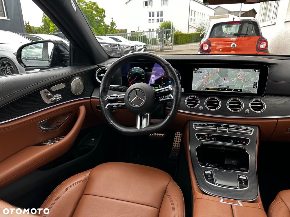 Mercedes-Benz Klasa E - 16