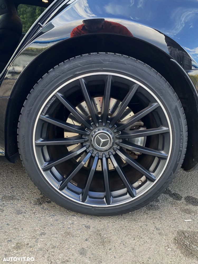 Mercedes-Benz AMG GT 53 4MATIC+ MHEV - 17