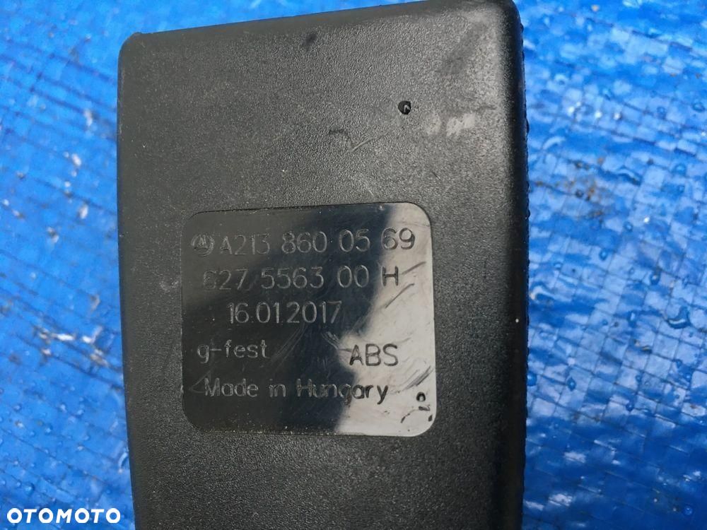 Mercedes W213 Zapinka Pasa Tył Lewa Tylna Pojedyncza A2138600569 - 3
