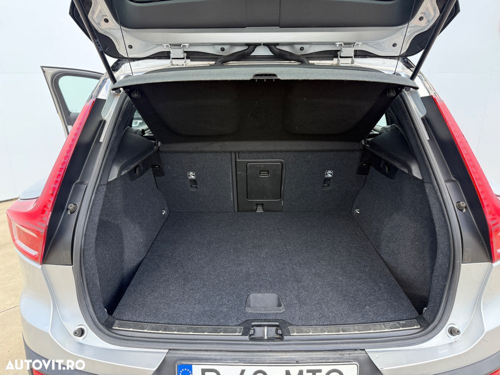 Volvo XC 40 T4 Geartronic R-Design - 22