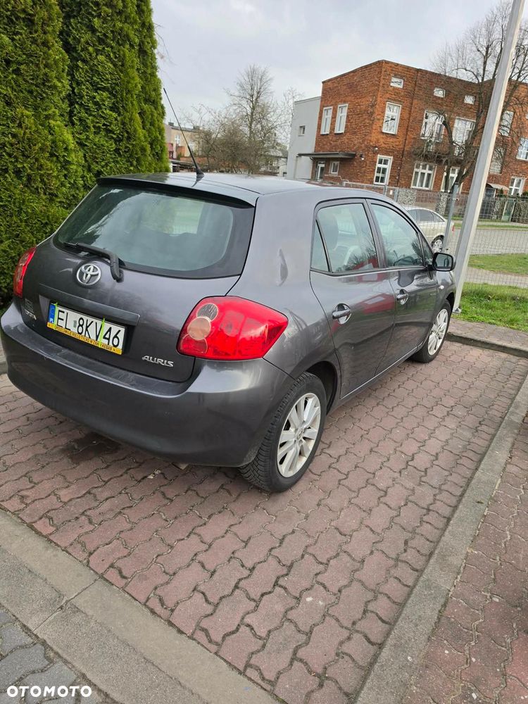 Toyota Auris - 9