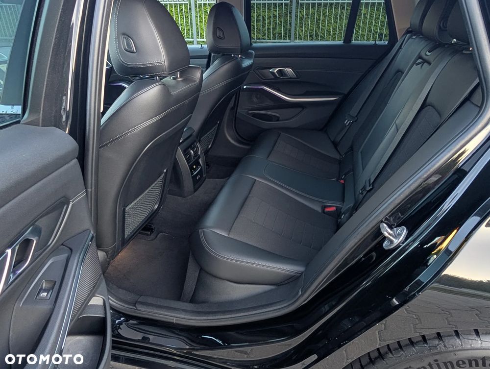BMW Seria 3 320d MHEV Sport Line - 8