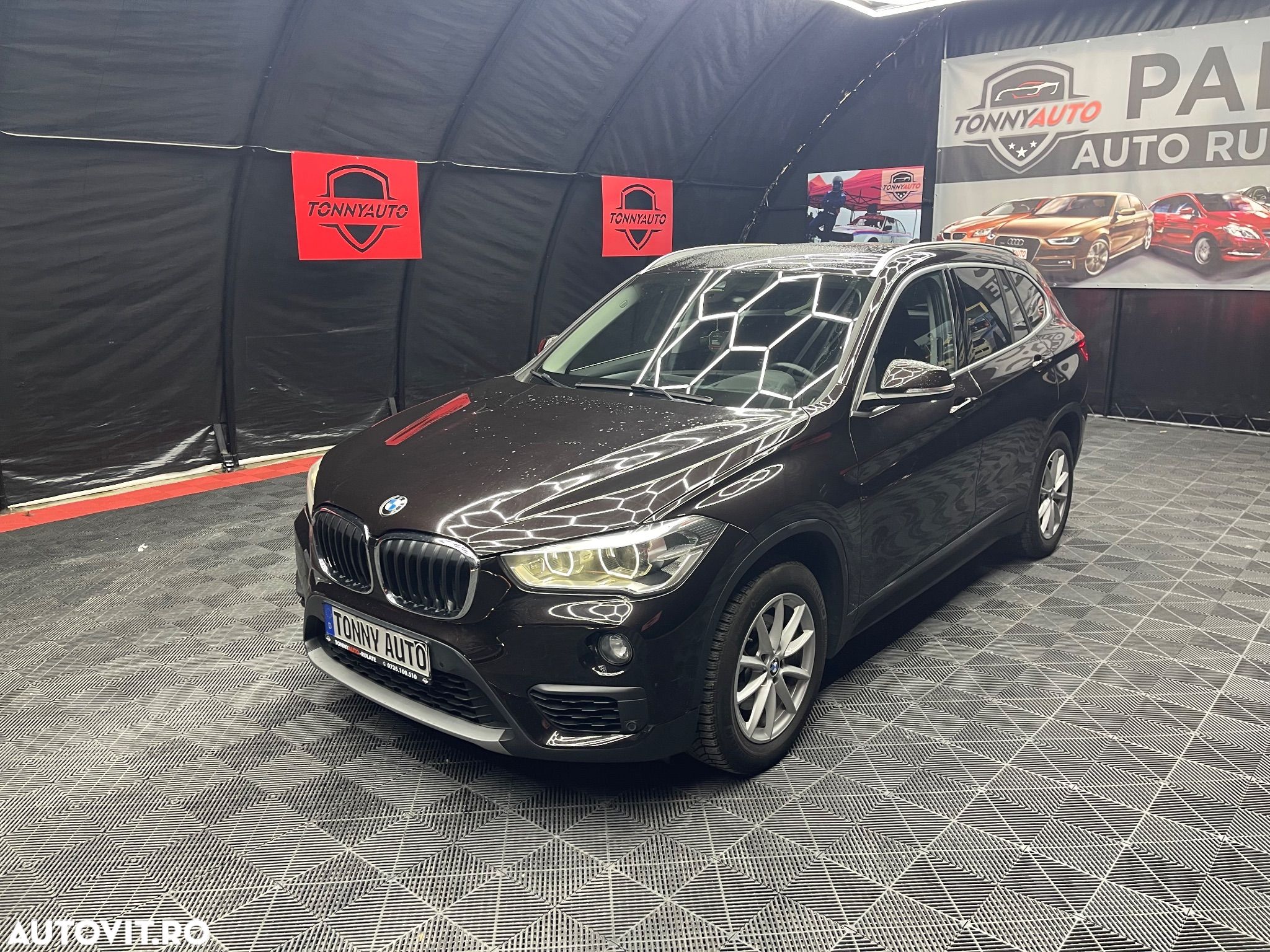 BMW X1 xDrive18d Aut. - 1