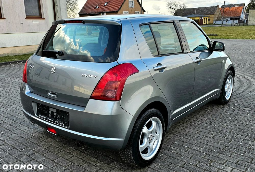 Suzuki Swift - 5