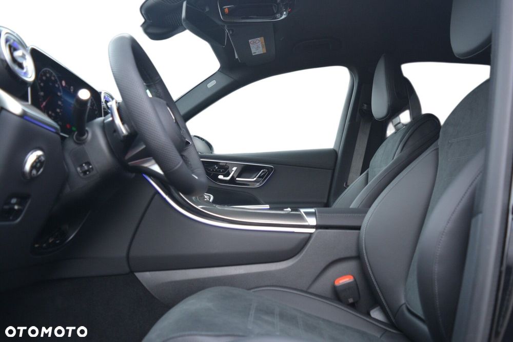 Mercedes-Benz GLC - 8