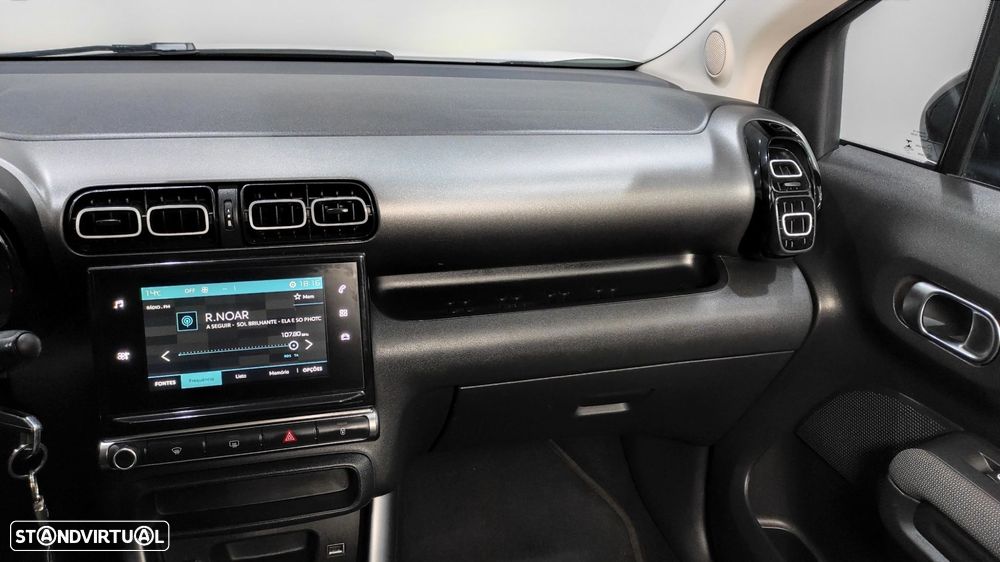 Citroën C3 Aircross 1.6 BlueHDi Shine - 26