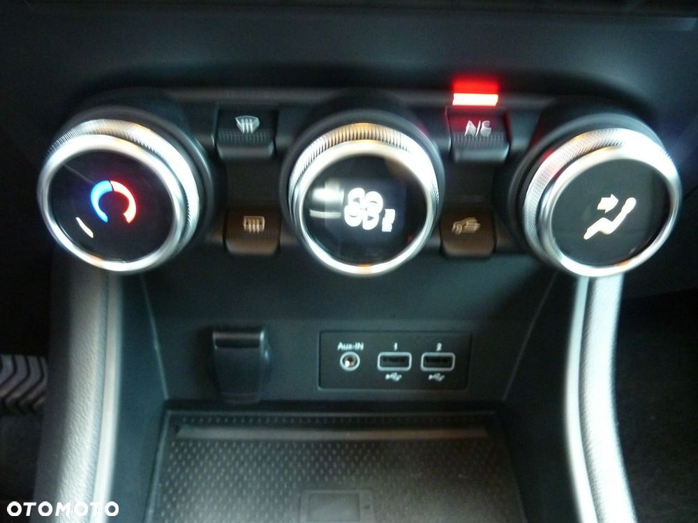 Renault Captur - 29