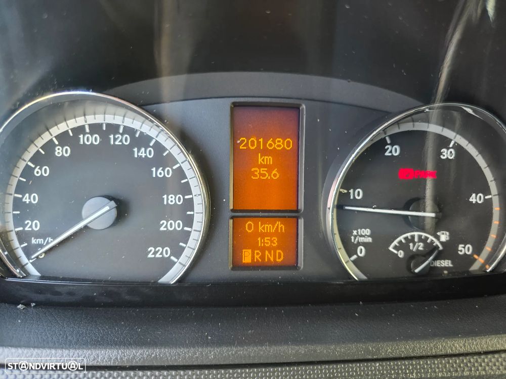 Mercedes-Benz Vito 113 CDI lang - Automática - Tecto Alto - 10