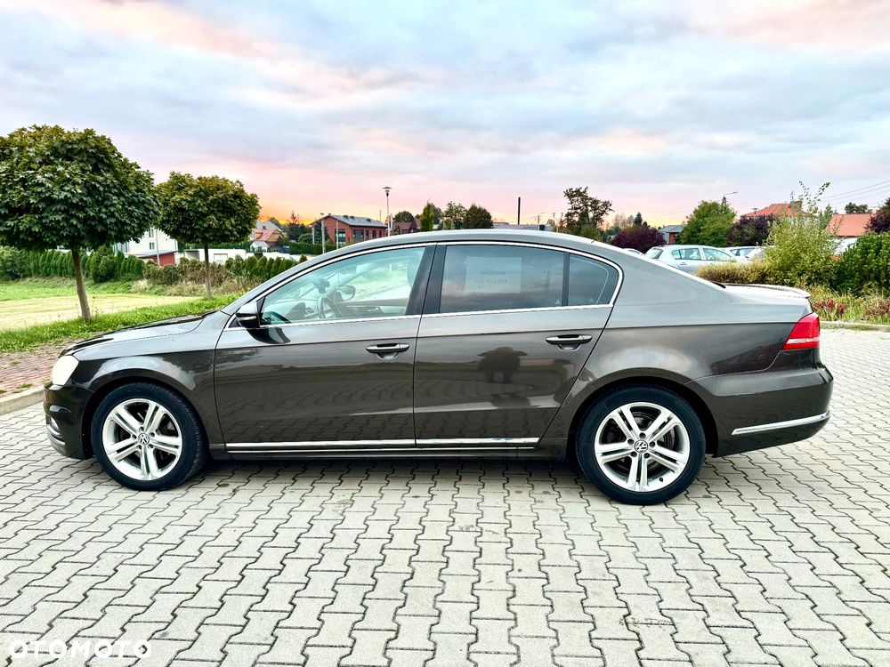 Volkswagen Passat 2.0 TDI Highline DSG - 7