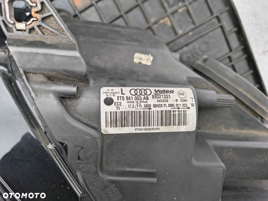 Lampa Audi A5 8T Przed Lift Przód Lewa Prawa stan BDB - 5
