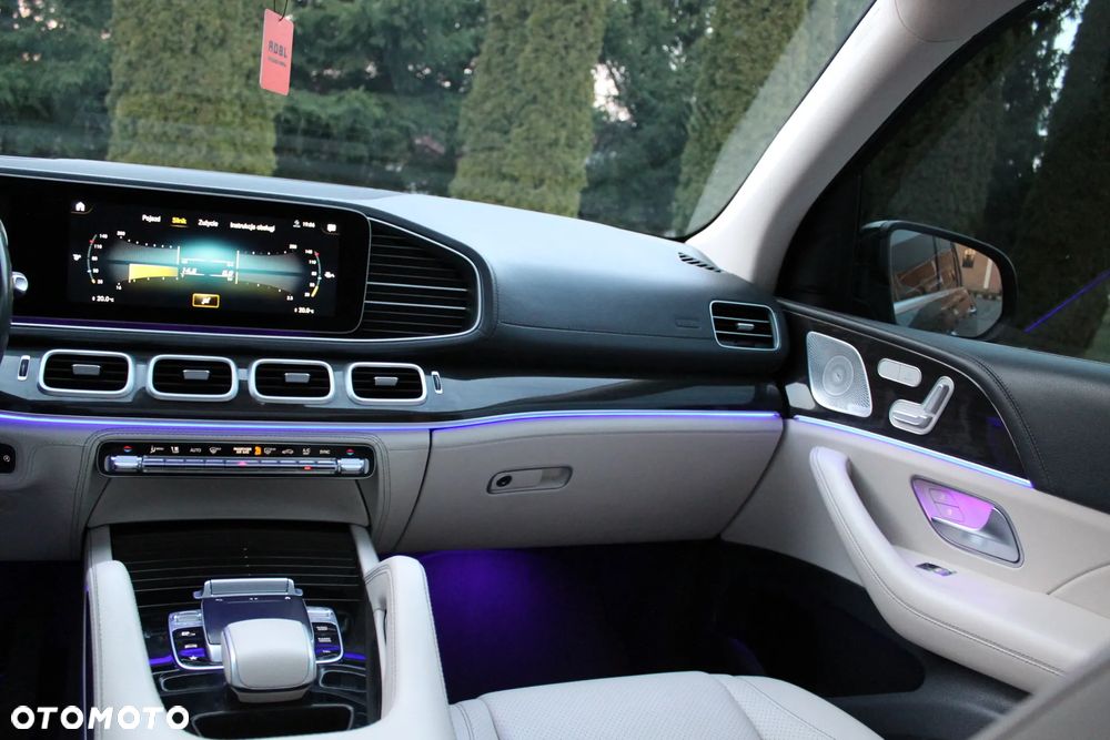 Mercedes-Benz GLE - 30