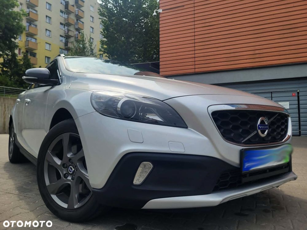 Volvo V40 D4 Summum - 2