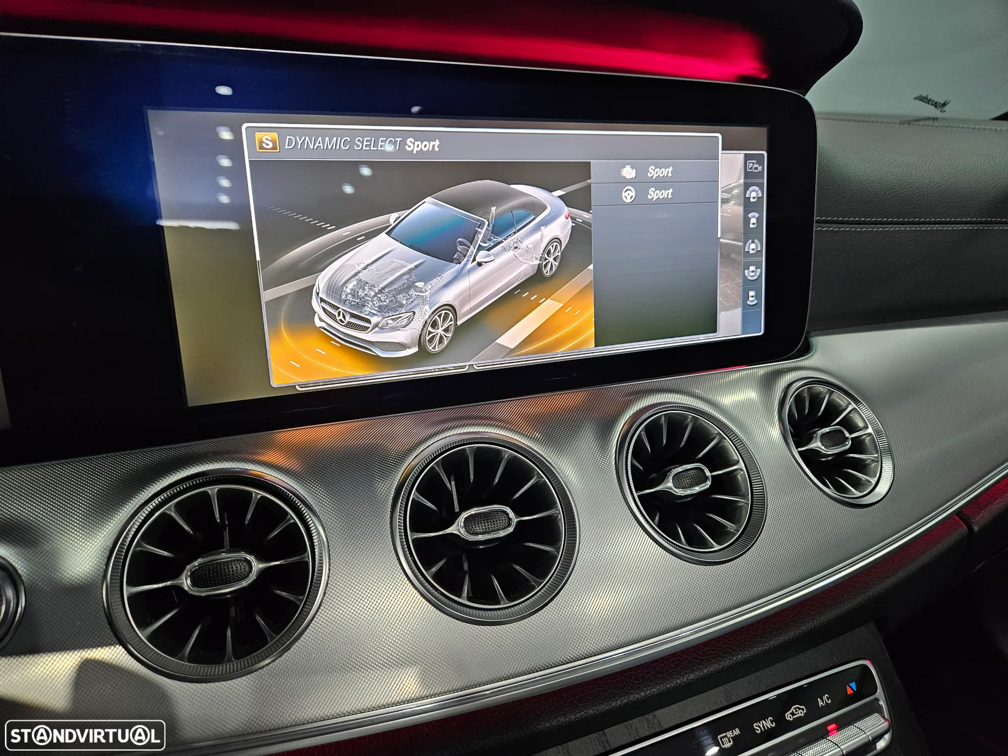 Mercedes-Benz E 220 d Cabrio 9G-TRONIC AMG Line - 16