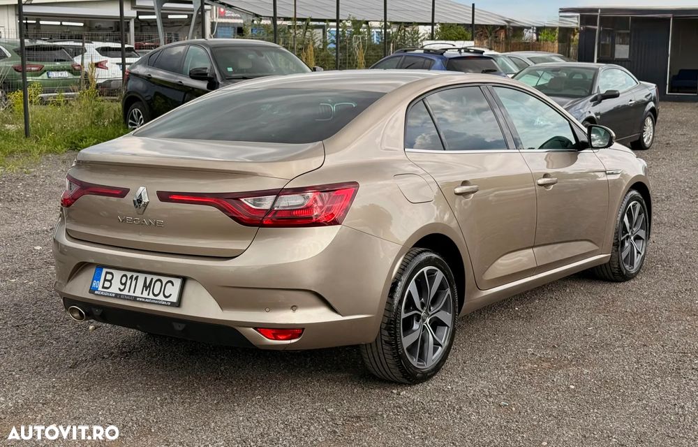 Renault Megane TCe EDC Intens - 5