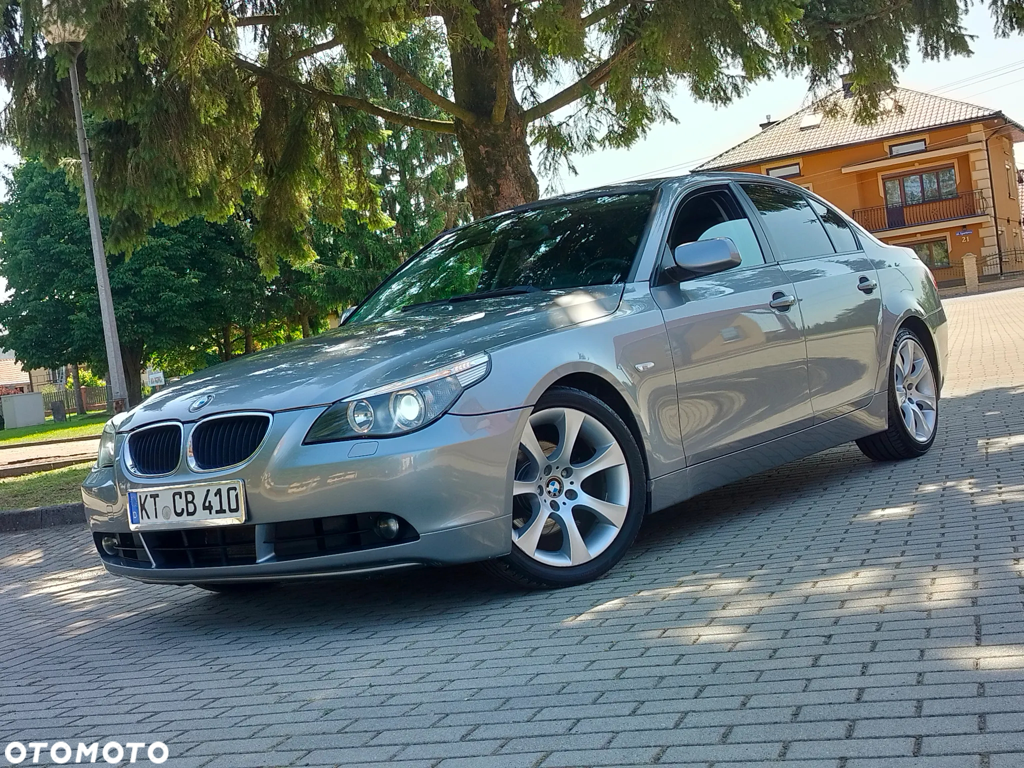 BMW Seria 5 525i - 28