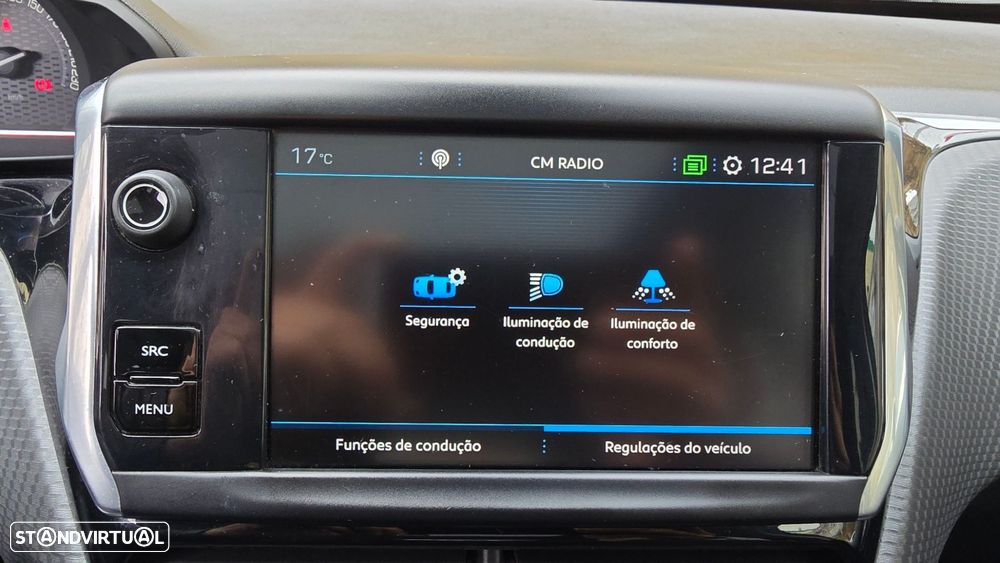 Peugeot 2008 1.2 PureTech GT Line EAT6 - 32