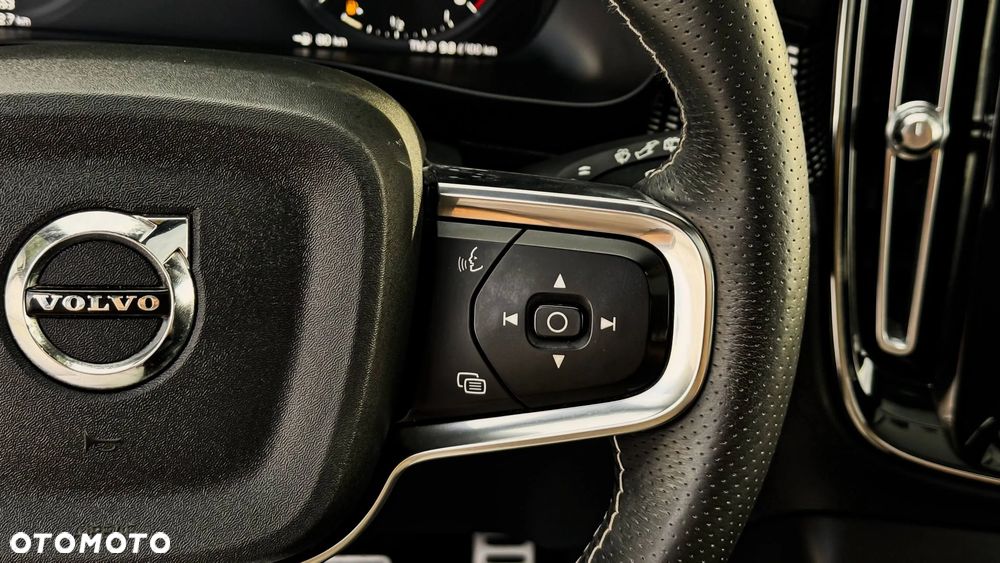 Volvo XC 40 T5 AWD Geartronic R-Design - 37