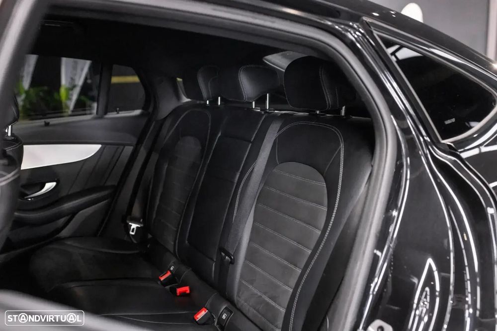 Mercedes-Benz GLC 300 de Coupé 4Matic - 36