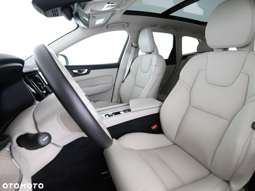 Volvo XC 60 T6 AWD Recharge Core - 15