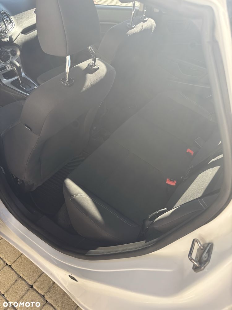 Ford Fiesta - 5
