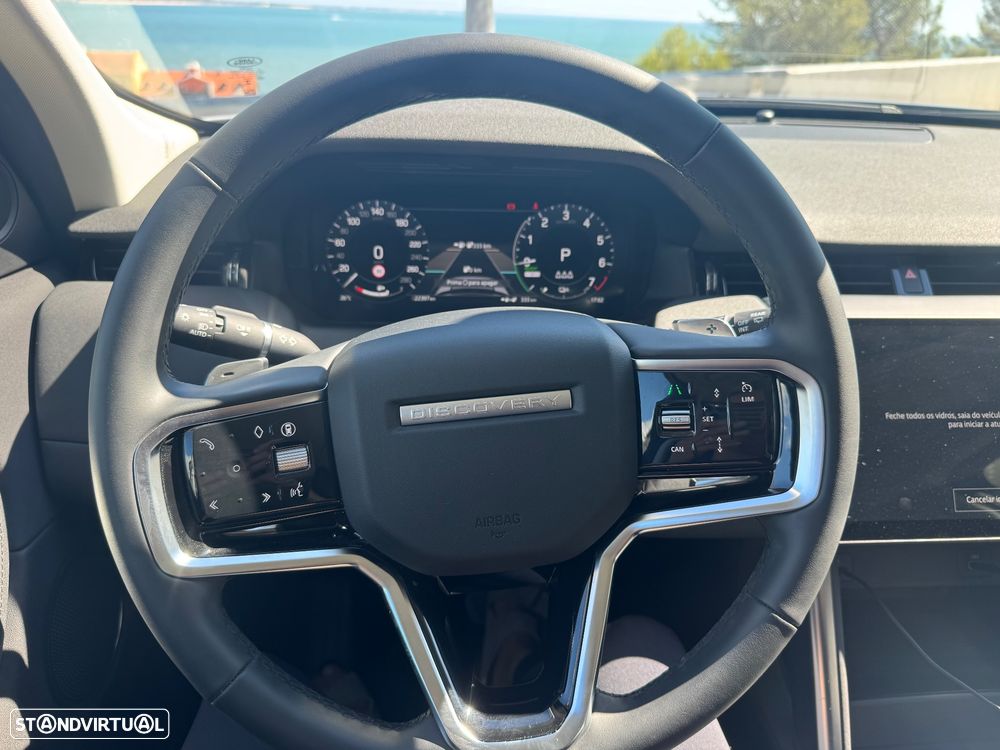 Land Rover Discovery Sport - 10