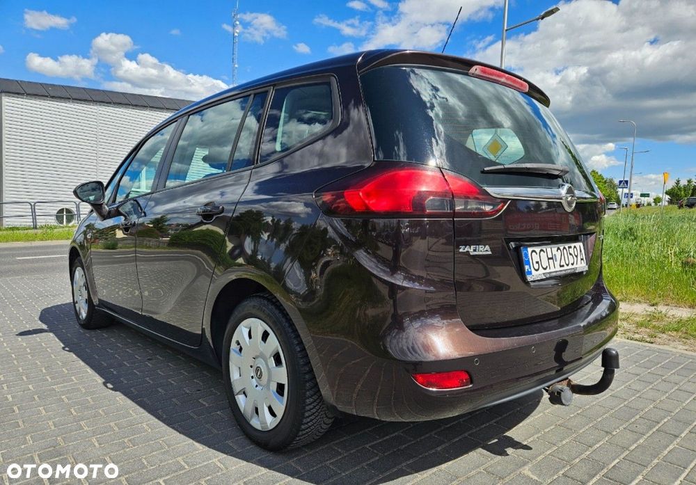 Opel Zafira - 16