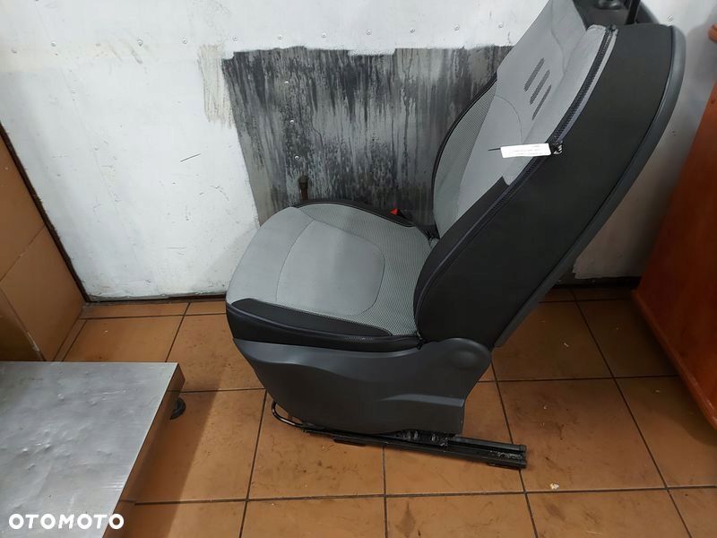 renault captur i fotel lewy przedni uk anglik - 5