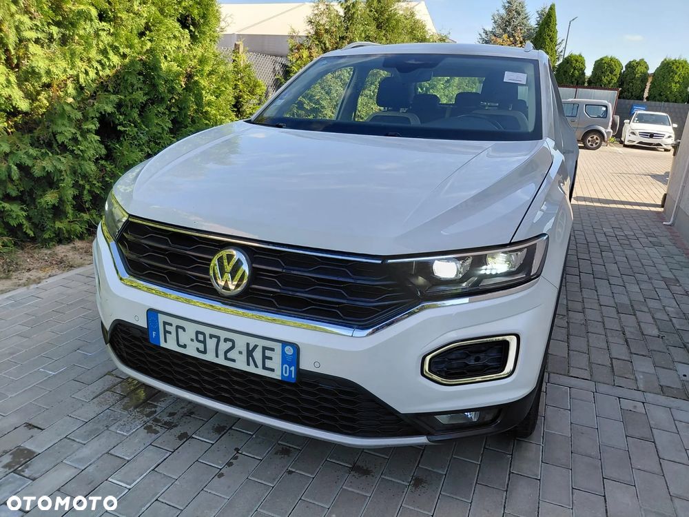 Volkswagen T-Roc - 3