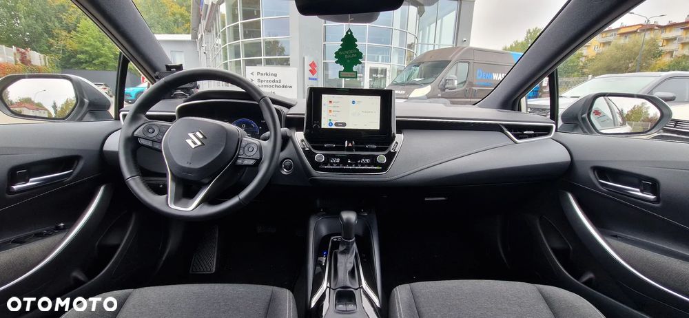 Suzuki Swace 1.8 Hybrid Premium Plus CVT - 6