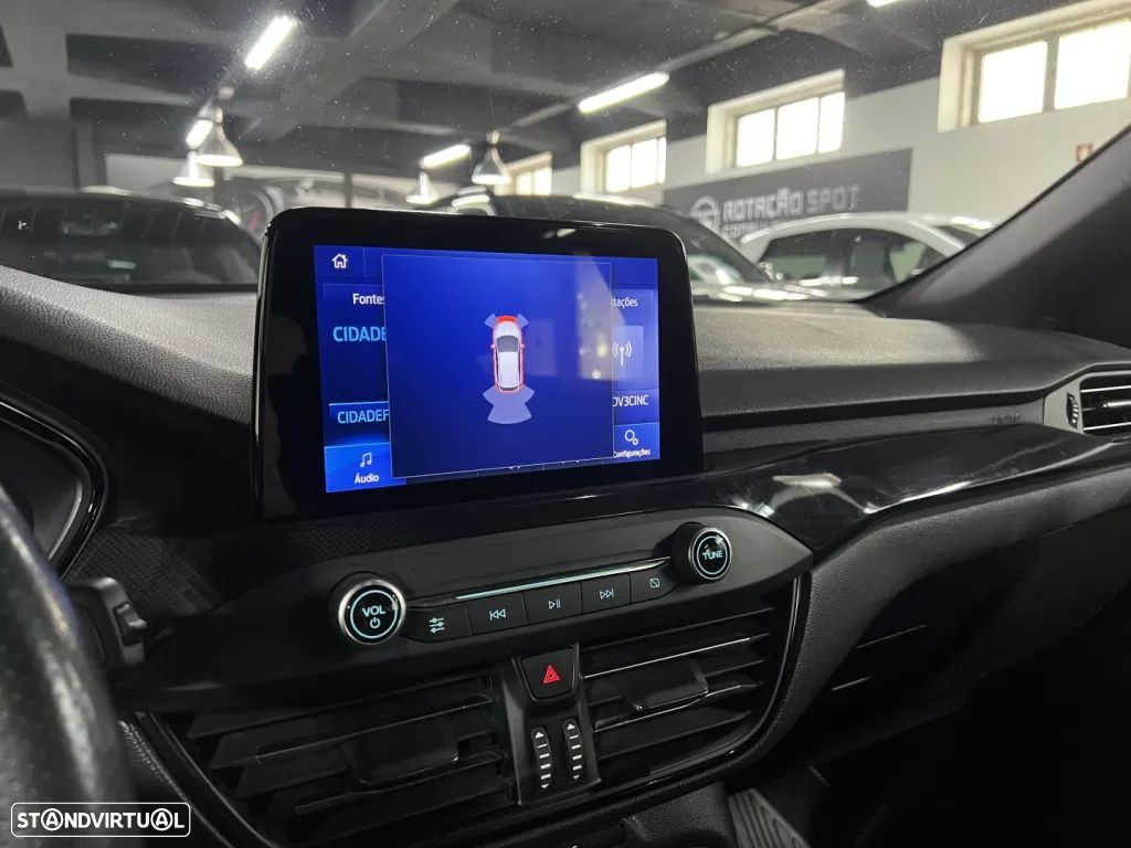 Ford Focus SW 1.5 TDCi EcoBlue ST-Line - 20