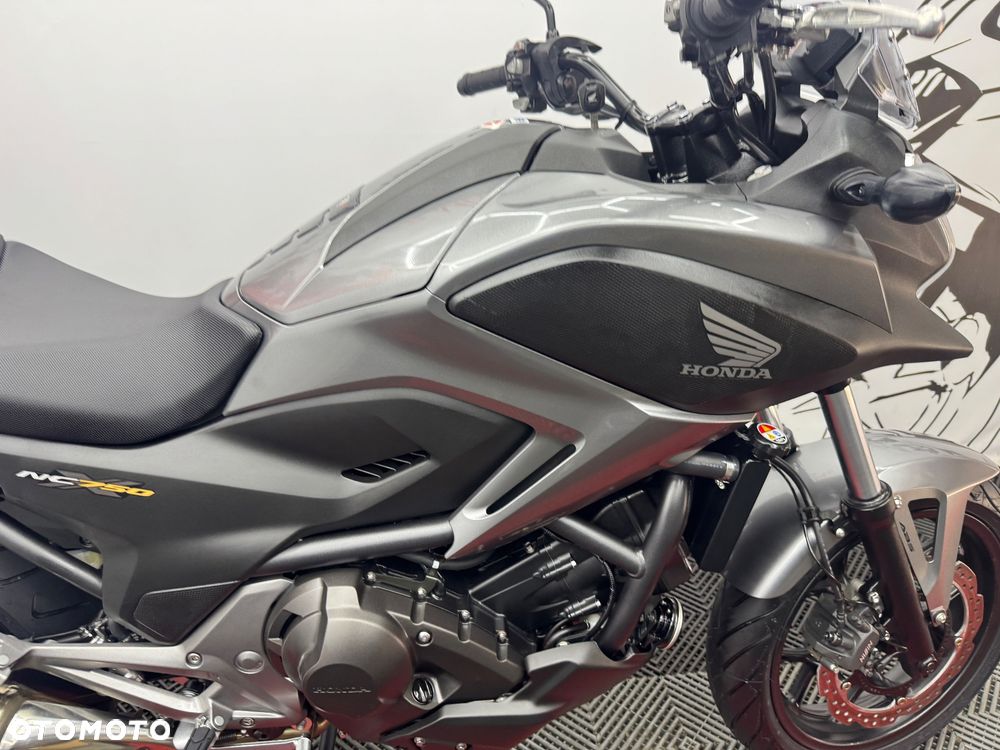 Honda NC - 36