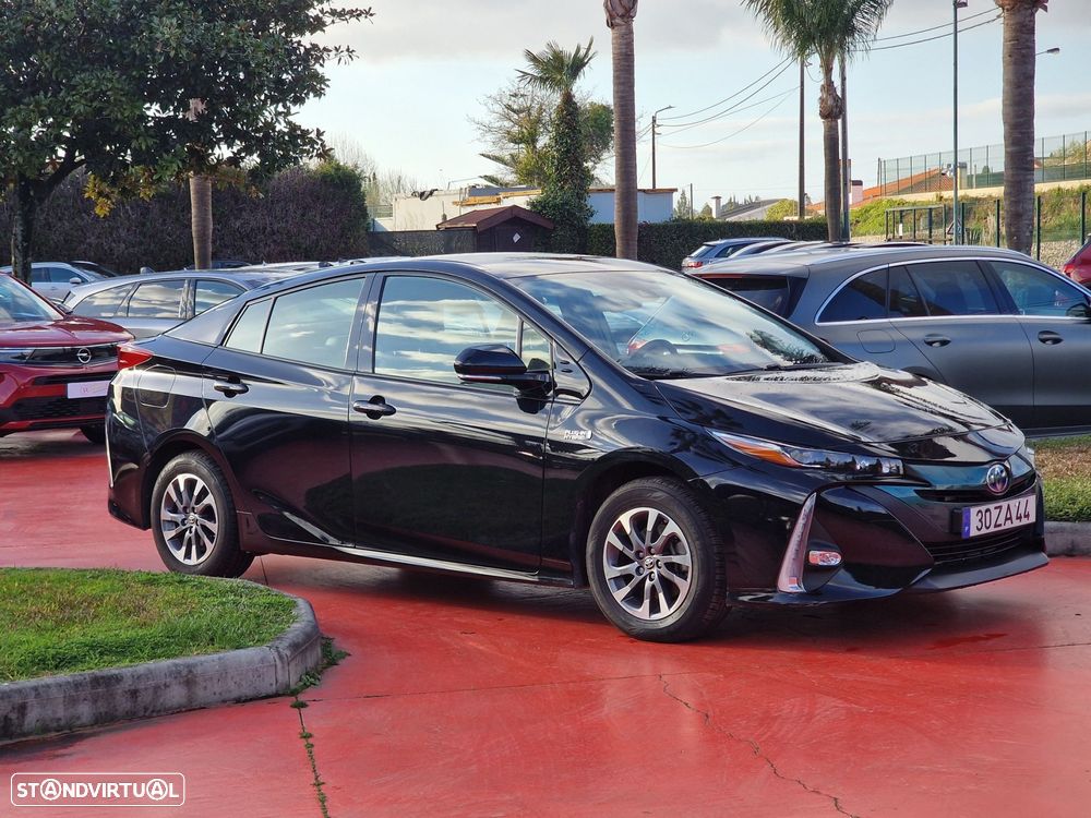Toyota Prius 1.8 Plug-In Luxury+Pele - 3