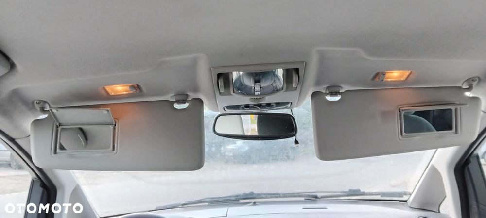 Ford Focus C-Max 1.8 Ghia - 14