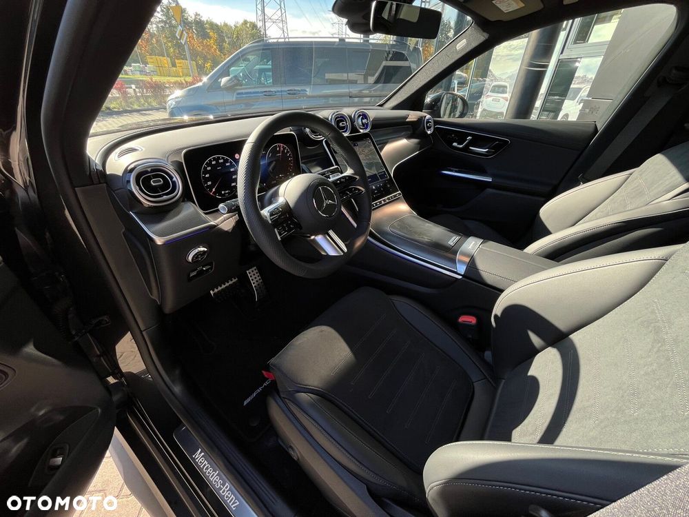 Mercedes-Benz GLC - 7