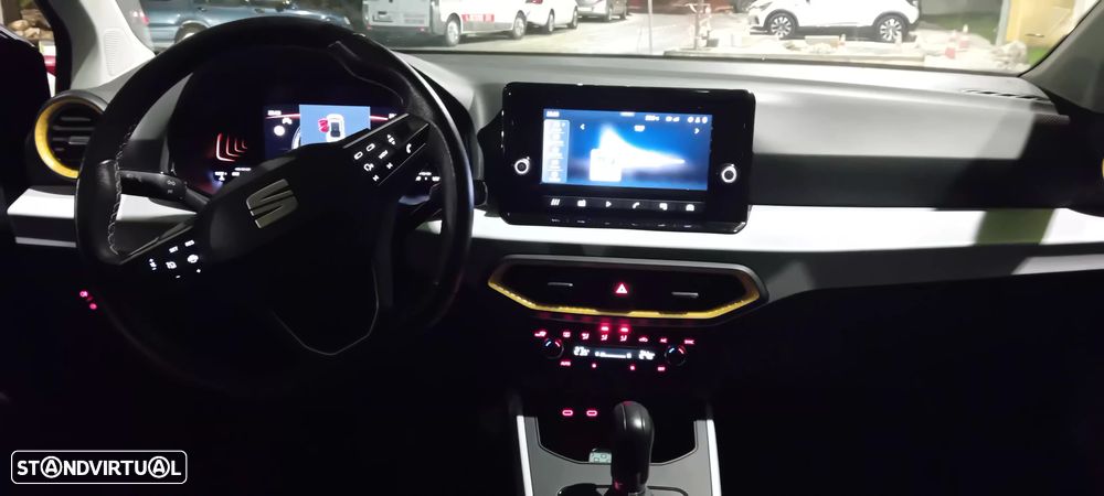 SEAT Arona 1.0 TSI Xperience DSG - 4