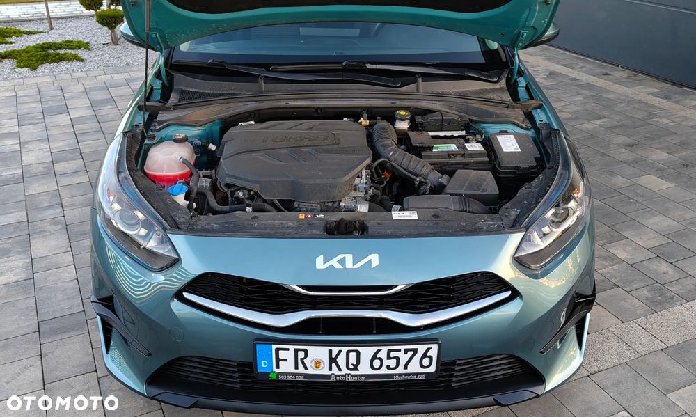 Kia Ceed 1.6 CRDi mHEV Business Line - 36