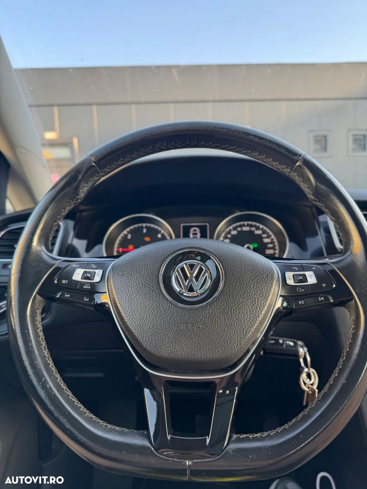 Volkswagen Golf 2.0 TDI BlueMotion Technology DSG Edition - 15
