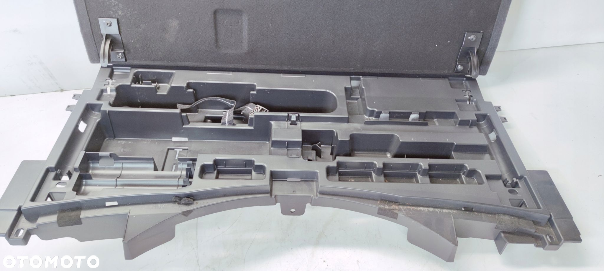 ZESTAW NAPRAWCZY SKRZYNKA PUSTA AUDI A4 B9 8W9861486A *2* - 5