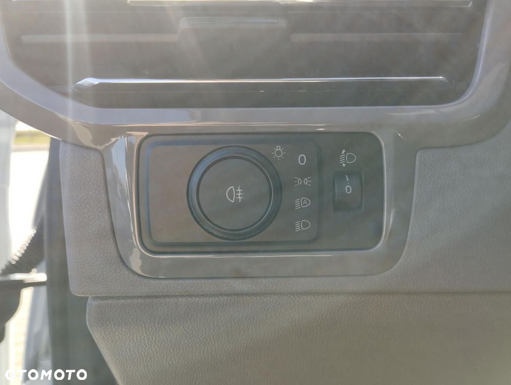 Volkswagen Transporter - 10
