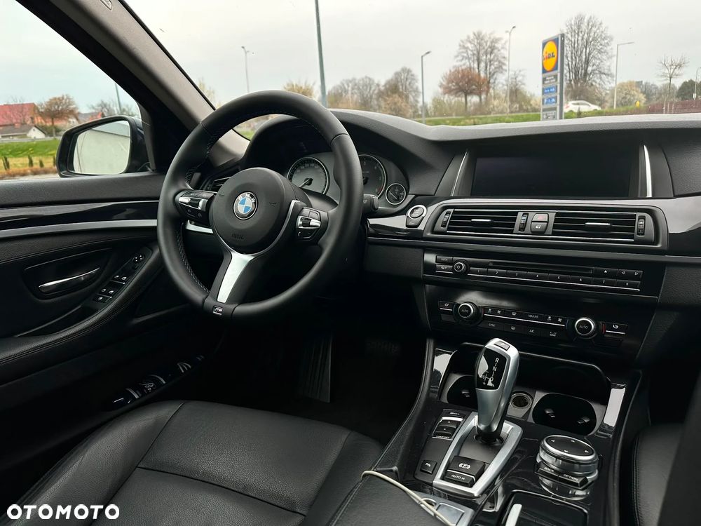 BMW Seria 5 518d Luxury Line - 14